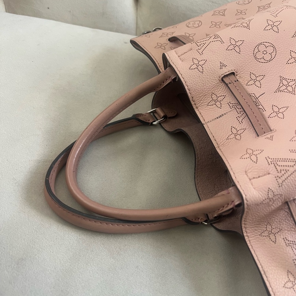 Black Friday deal🔥 Louis Vuitton Mahina Pink Monogram Tote Bag - Picture 13 of 13